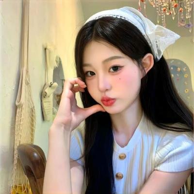 驼背人与舞女
